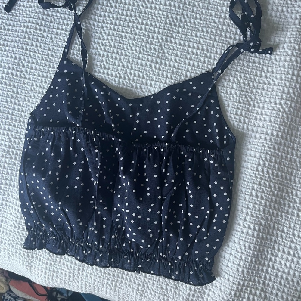 SHEIN Navy Polka Dot Crop Top - Picture 2 of 2